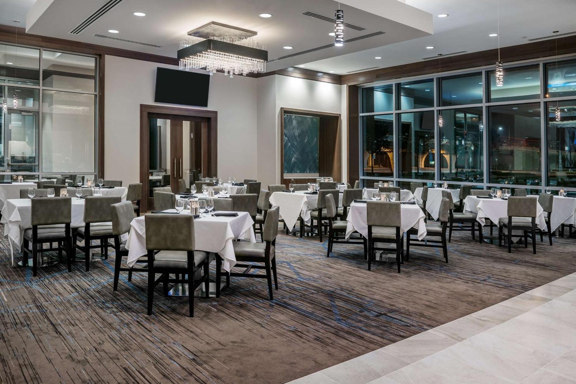 Embassy Suites By Hilton Houston West - Katy Addicks Exterior photo